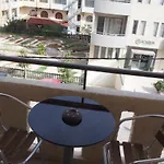 Coastal D Apartament *