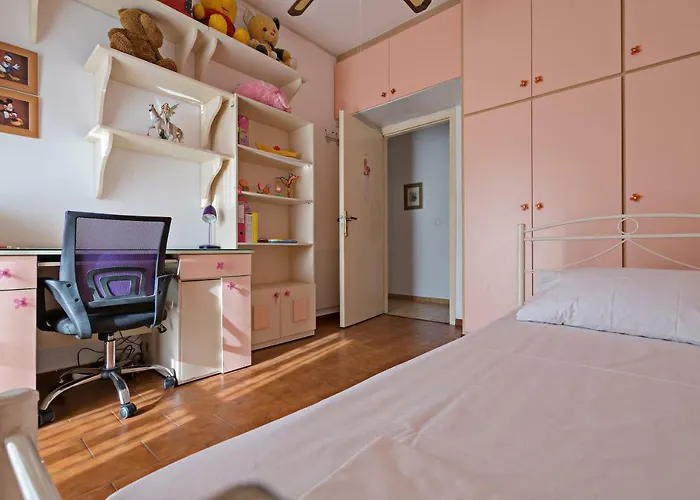 Coastal D Apartment *