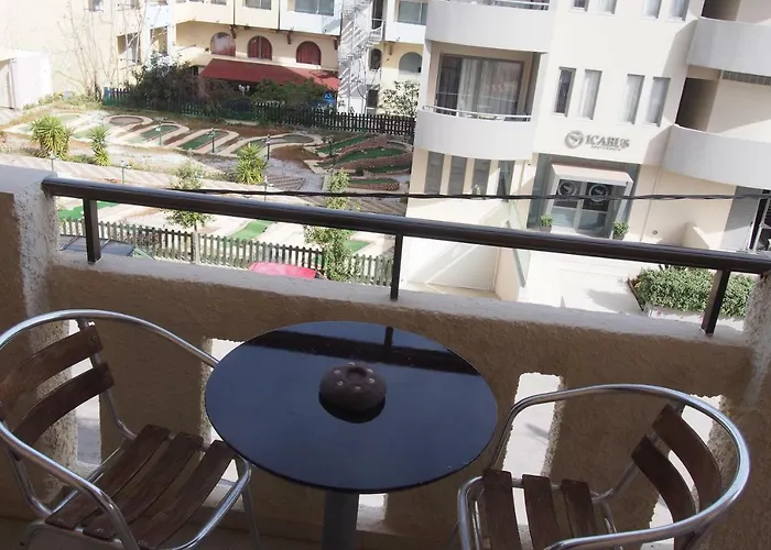 Coastal D Apartment *